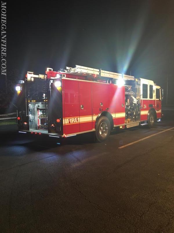 Engine 256 Familiarization/Hurst E-Draulics Extrication Training at Station #3 on 10/19/16