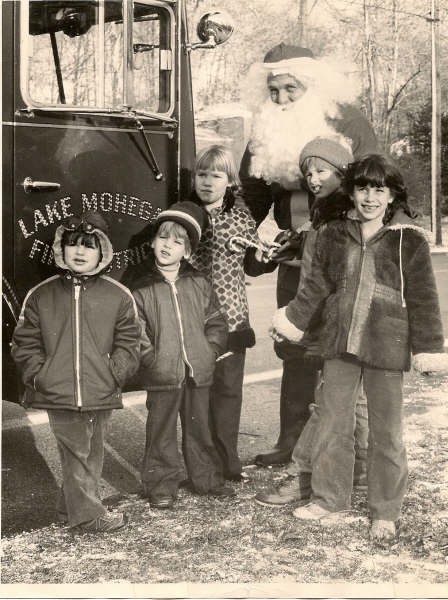 Candy Cane Run Circa 1980 With Santa Being Chief Vincent Mellone