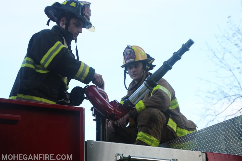 Drafting and Hoseline Operations Training - Mohegan Volunteer Fire ...